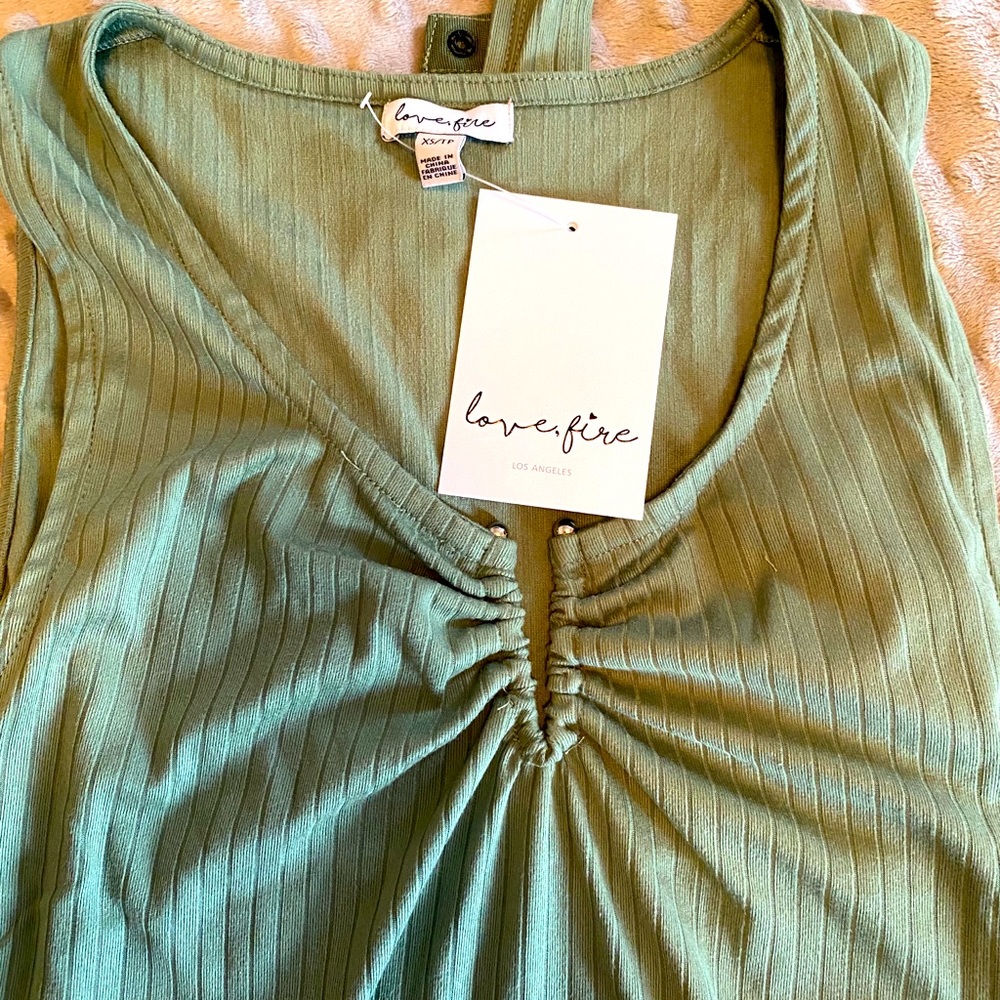 Petite Metal notch bodysuit